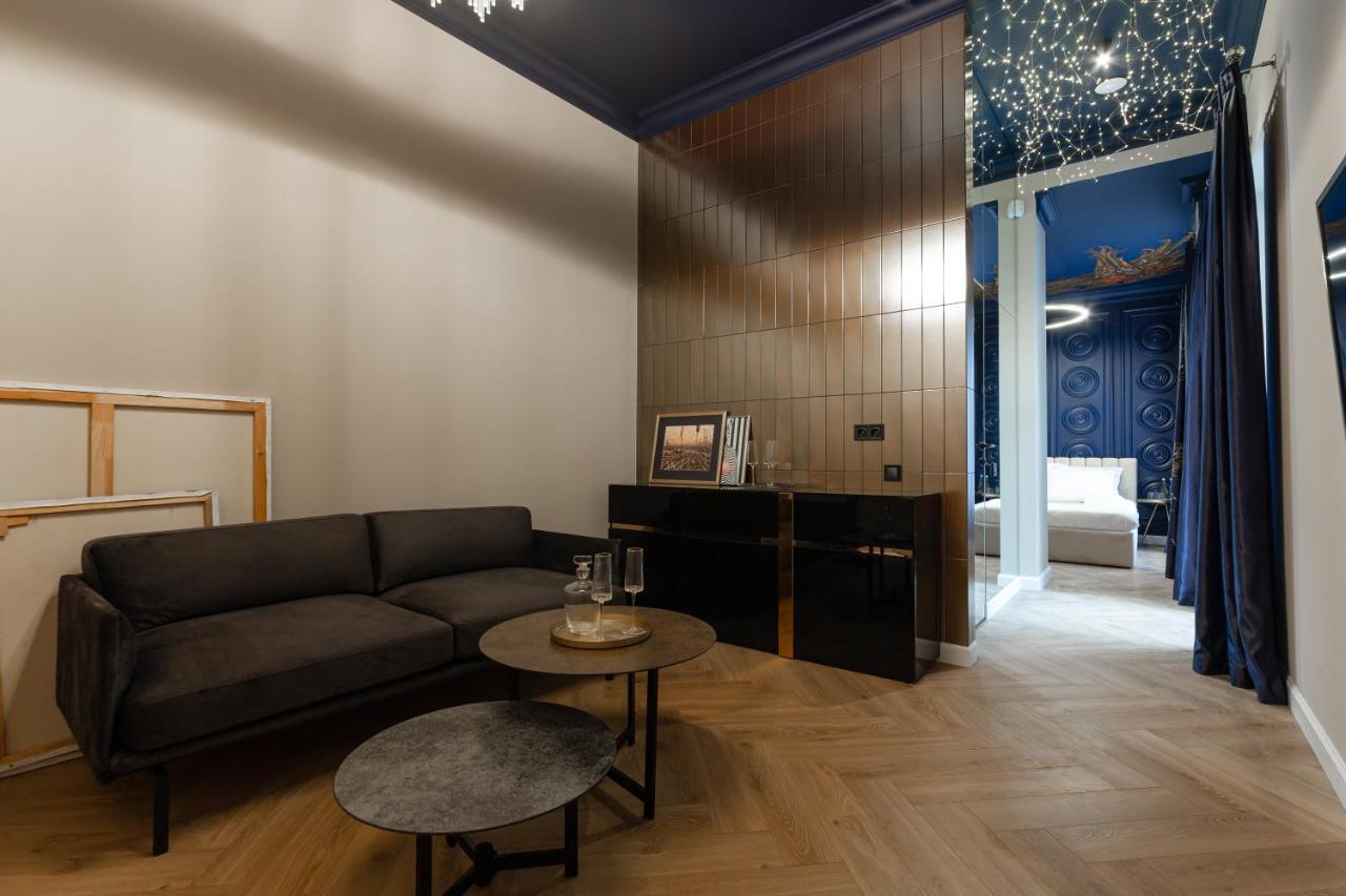 Mola Mola Apart Hotel Lviv Eksteriør billede