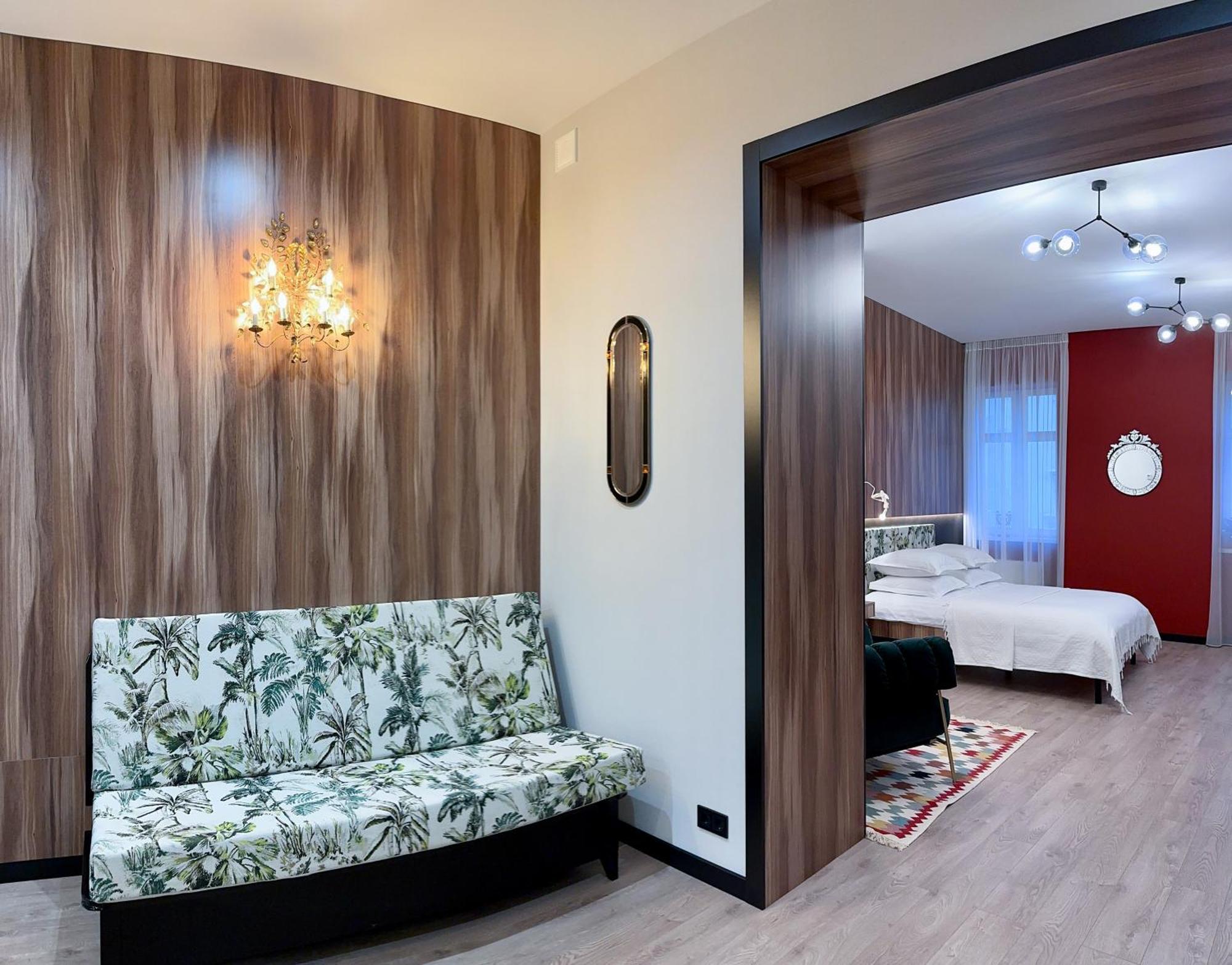 Mola Mola Apart Hotel Lviv Eksteriør billede